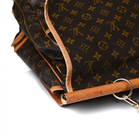PRICE DROP
Excellent mint condition Louis Vuitton Sac Chasse Hunting bag - Picture 10 of 15